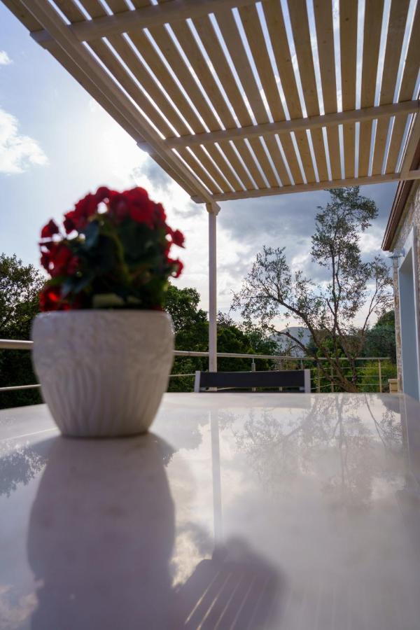 Astrali Stone Villas Aydonat Dış mekan fotoğraf