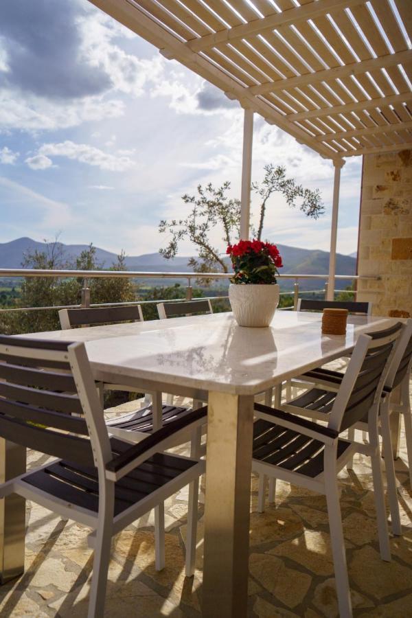 Astrali Stone Villas Aydonat Dış mekan fotoğraf